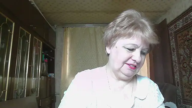 Casey peach online show from April 28, 4:27 am