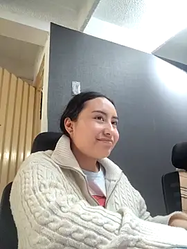 Venuz Rivers  online show from December 19, 4:21 pm