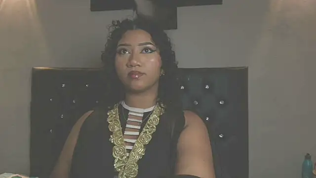 Meowsofii online show from January 18, 1:46 am