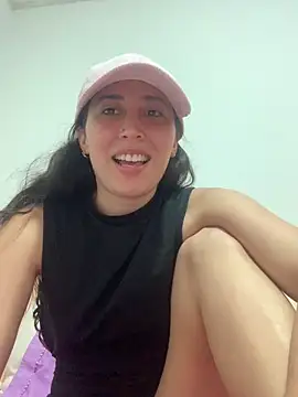 LatinDoll8 online show from June 9, 2:11 am