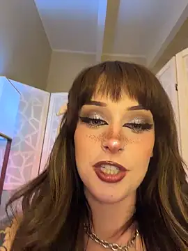 itscleomoon online show from June 7, 2:07 am