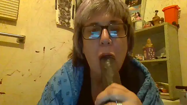 becky1111 online show from July 4, 10:22 am