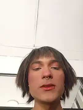 tiffanyy 777 online show from August 2, 5:43 am