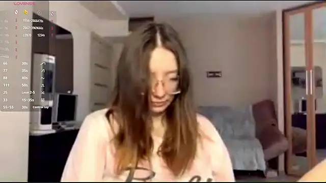 CletaMaciejewski online show from January 6, 8:07 am