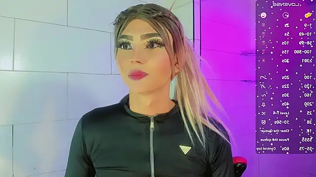 Sharlo  online show from January 7, 3:43 am