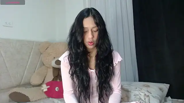 misty noire online show from June 16, 12:17 pm