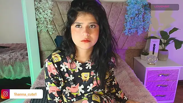 hannaa cute online show from April 28, 11:14 am