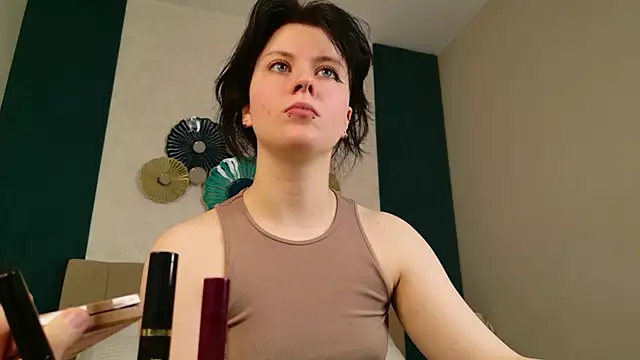 Milana Cold online show from February 4, 9:07 pm