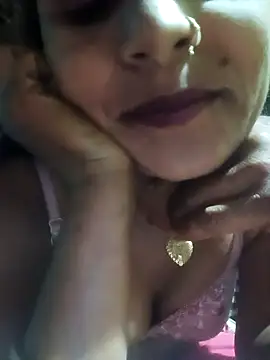 Cuty priti online show from May 6, 5:28 pm