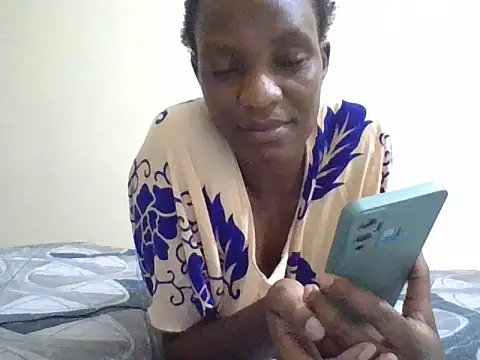 SimplyHer online show from December 22, 4:32 pm