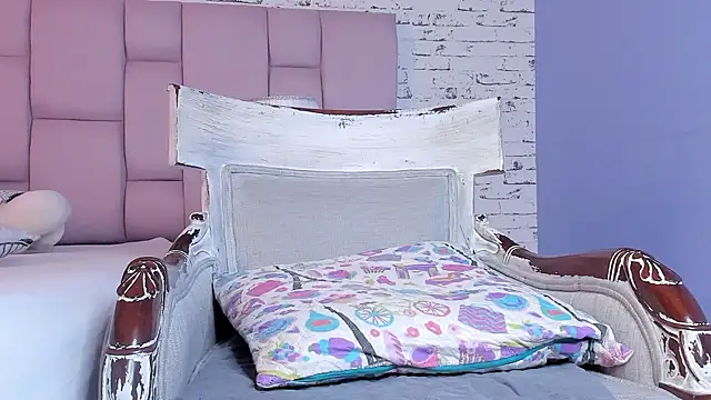 AmberOnassis online show from January 9, 9:08 pm