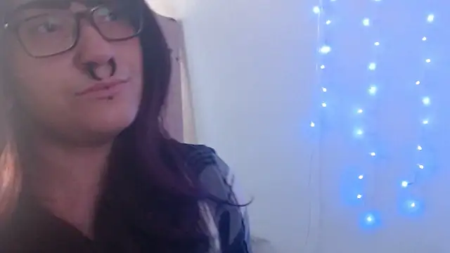 GabbyDaniella online show from May 26, 2:11 am