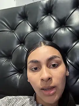 ManuelaEvans  online show from March 20, 2:27 am