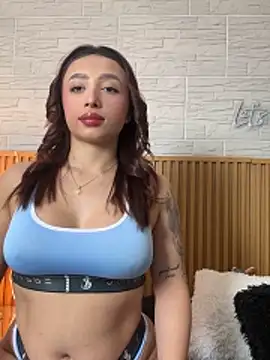 Electra Joness online show from March 21, 2:27 am