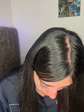 junorise23 online show from February 27, 4:01 am