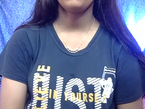 cute Dirty Diva online show from July 29, 2:00 am