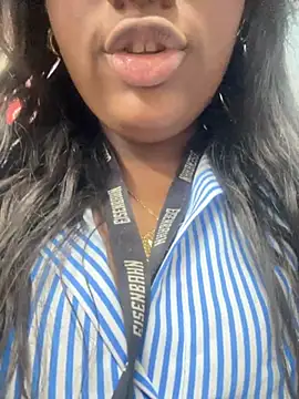 amorasecy online show from June 25, 6:42 pm
