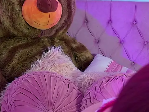  Anny pink  online show from August 9, 4:07 am