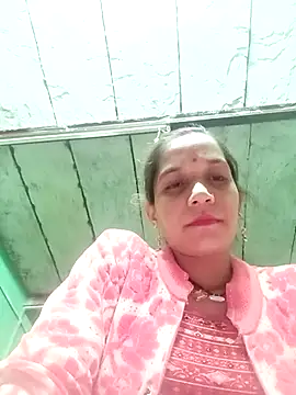 Karishma singh online show from February 11, 4:19 pm