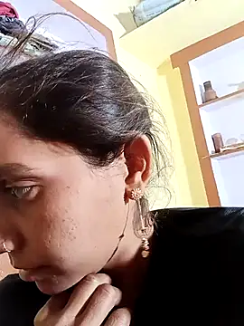 Karishma singh online show from January 17, 4:47 pm