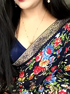 Deshi bhabhi143 online show from June 19, 9:57 am