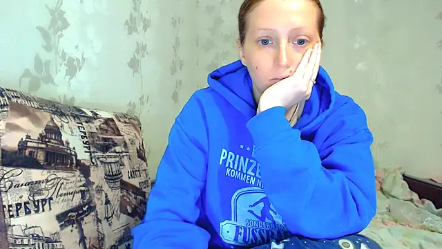 CrystallAngel online show from April 22, 4:59 pm