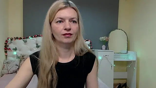 MelissaTyler online show from February 22, 6:47 am