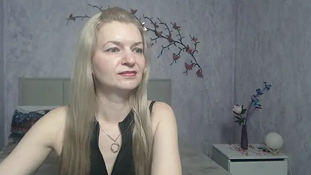 MelissaTyler online show from March 4, 12:34 pm