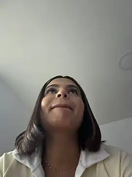 Irina Velvett online show from July 4, 4:30 am