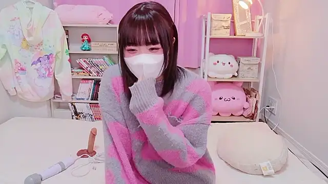 Mia--meow-- online show from January 11, 11:59 am