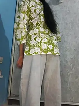 Hottest Radhika   online show from March 17, 6:12 pm