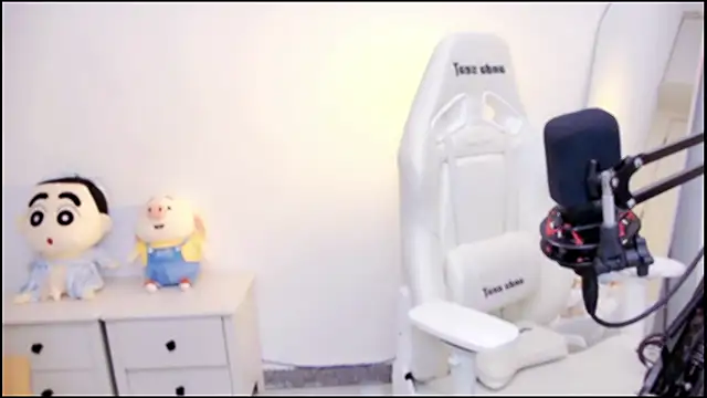 Cindy-dd online show from May 5, 3:26 pm
