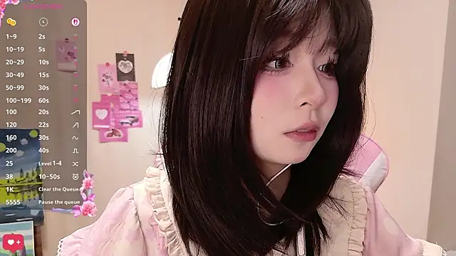 cuteqiqi online show from April 29, 11:57 am