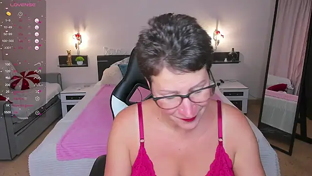 JennyMons online show from July 21, 7:42 am