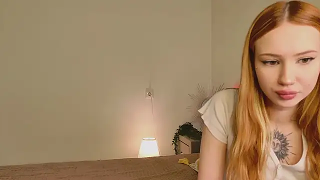 Zoe  Page online show from March 17, 2:10 pm