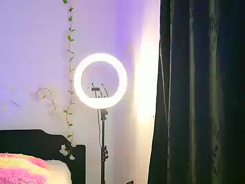 Velvetvibes   online show from April 2, 5:16 am