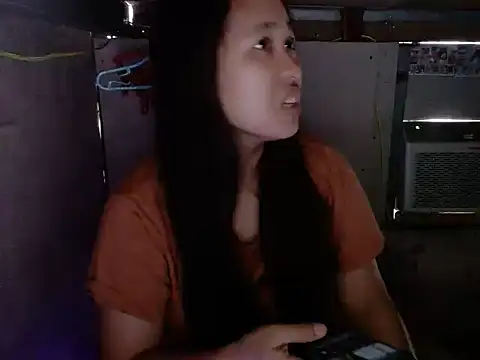 HottiesAsianAriane online show from December 23, 5:44 am