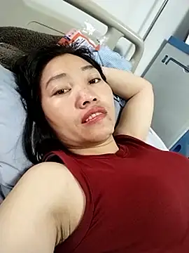 Lovephay8x online show from March 9, 7:00 am