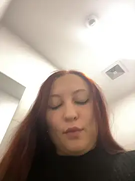 Scarlet auraa online show from March 13, 10:44 pm