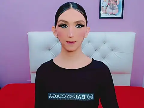 shantal gil online show from July 14, 4:50 am