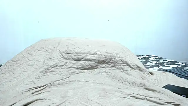 franyeli 9 online show from March 3, 1:22 am