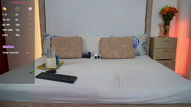 xkassandraxx online show from June 27, 3:51 am