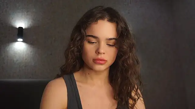 linclars online show from February 21, 1:45 pm