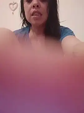 blackmelanyqueen88 online show from April 10, 7:20 pm