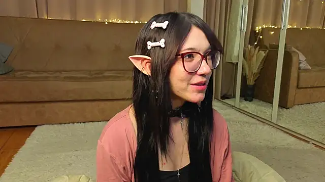 LaveraBadlam online show from January 16, 7:43 pm