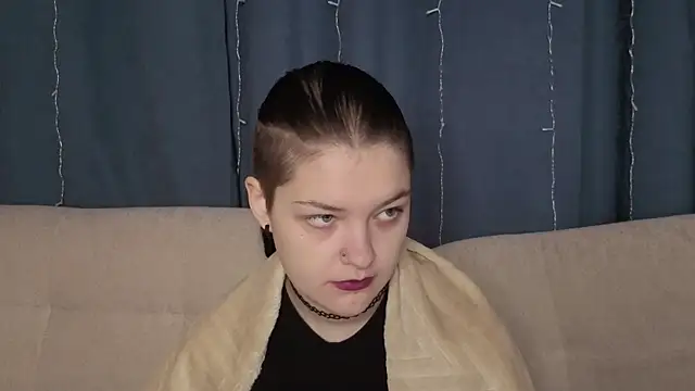 BevHanni online show from January 12, 8:25 pm