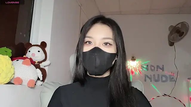 Tieu-May online show from June 17, 10:05 am