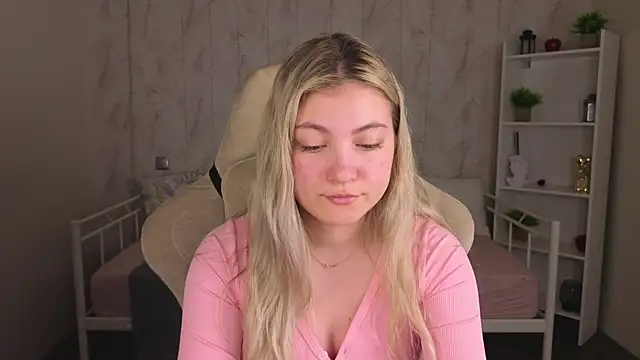 Angel  Grace online show from May 25, 12:20 am