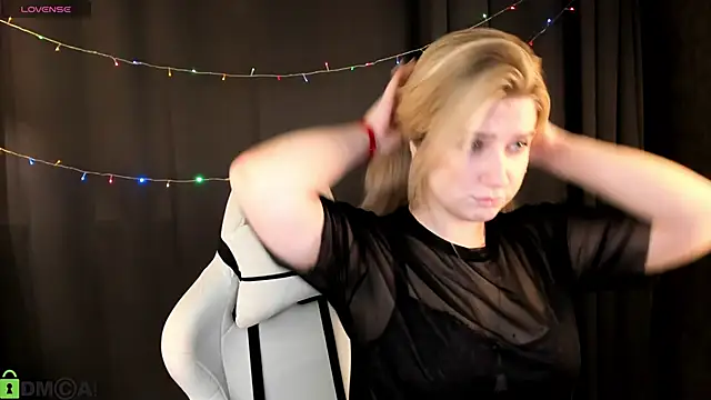 SoftLana online show from January 8, 4:05 am