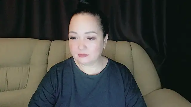 Snapshot of infinity_loveliness chatting on October 1, 2:22 pm infinity loveliness online show from October 1, 2:22 pm